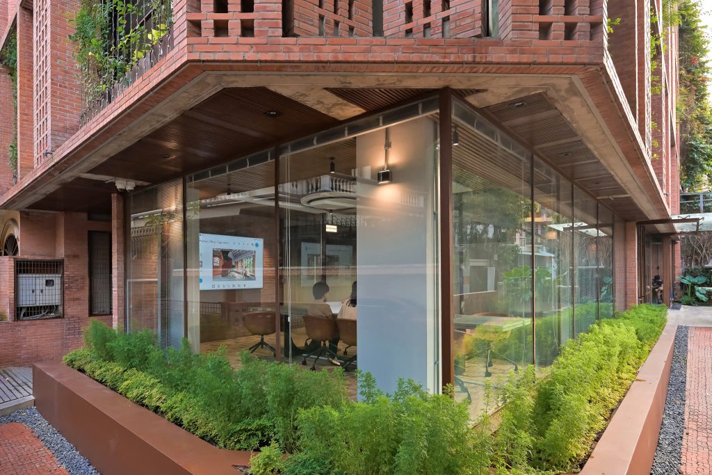 Premier Office